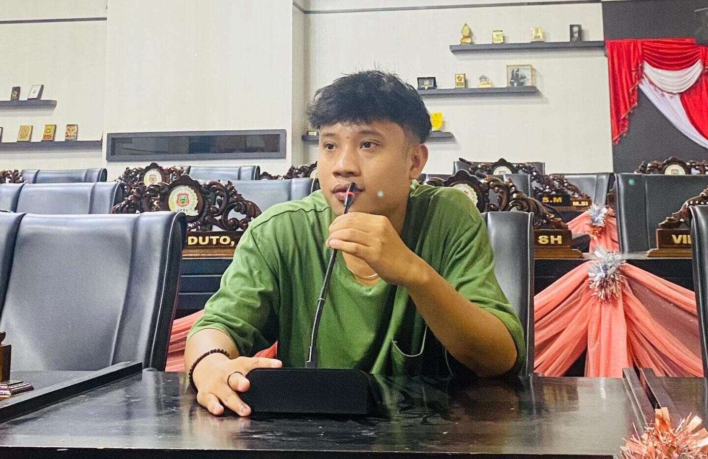 Andi Taufik, salah satu aktivis yang menyoroti kasus Kepala Desa, foto/Ist