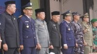 Wakil Bupati Bone Bolango, RIsman Tolingguhu saat mengikuti prosesi uparaca Hari Perhubungan Nasional, foto/Ist