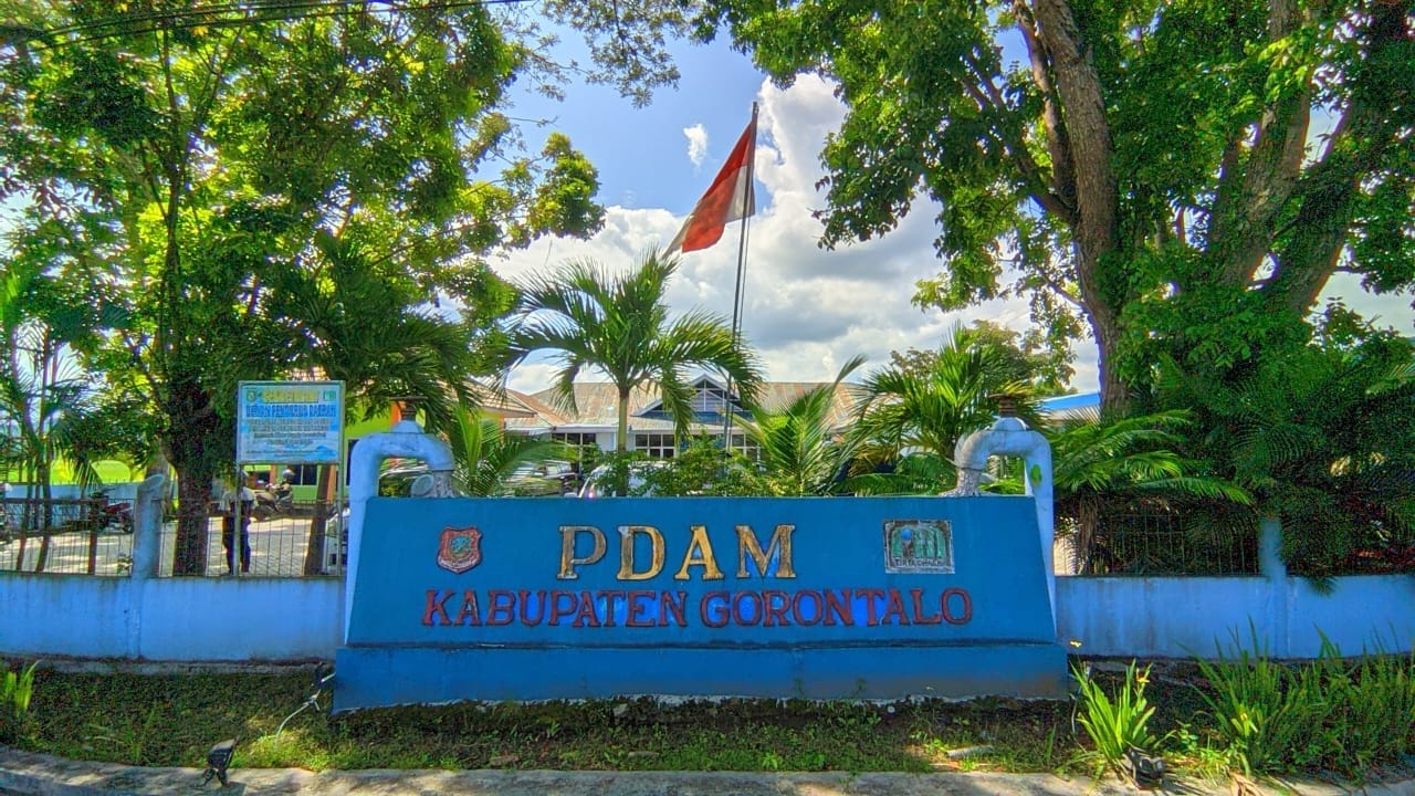 Kantor Perumda Tirta Limutu atau yang sebelumnya PDAM Kabupaten Gorontalo, foto/aiimnews.com/Herman Abdullah