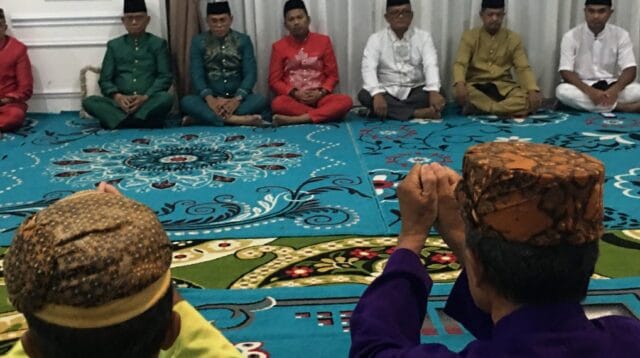 Prosesi tenggeyamo penentuan 1 syawal oleh pemkab Bone Bolango, foto/Istimewa