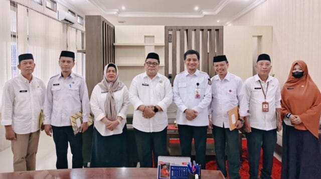 Penyerahan SPT Plh kepada empat Camat, foto/Istimewa