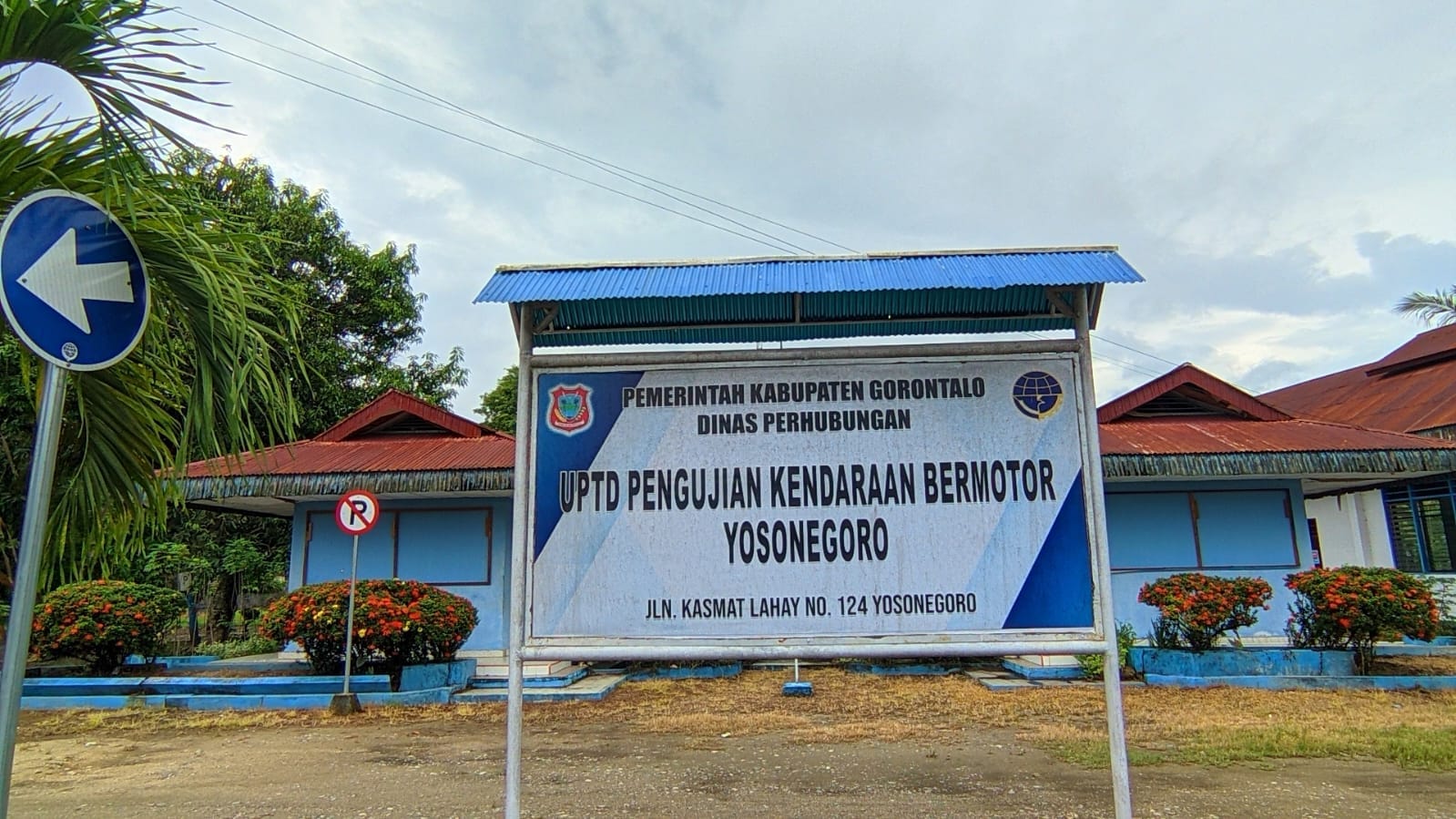 UPTD Pengujian Kendaraan Bermotor Yosonegoro, foto/aiimnews.com