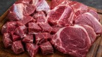 Ilustrasi potongan daging kurban, foto/AI