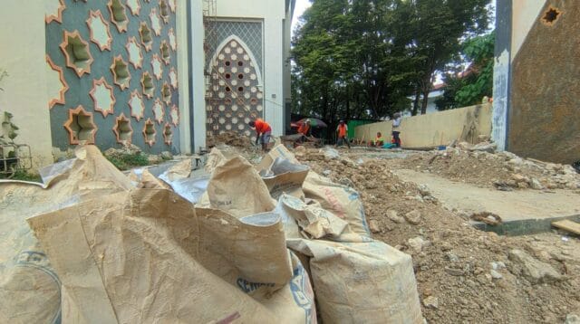 Pekerjaan Rehab Masjid Baiturahman mendapat sorotan dari ahli waris, foto/aiimnews.com