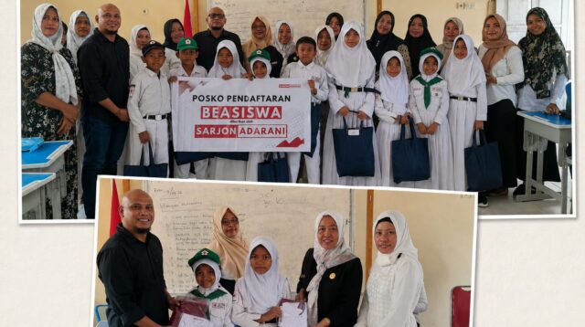 Penyaluran bantuan seragam sekolah kepada siswa di SDN 6 Motilango, foto/aiimnews.com